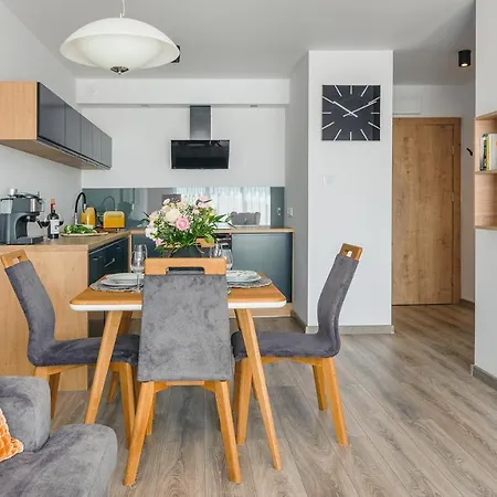 Appartamento Apartament Sloneczny Z Garazem 57 F Perlowa Przystan - Holiday City Kołobrzeg